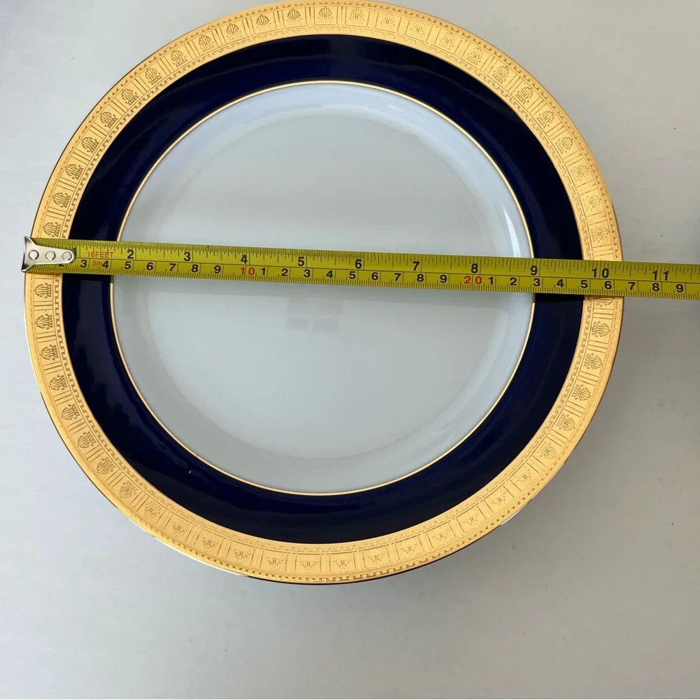YAMASHIGE Japan 8 Pc Cobalt Blue Gold Encrusted Dinner w Salad Plates Porcelain